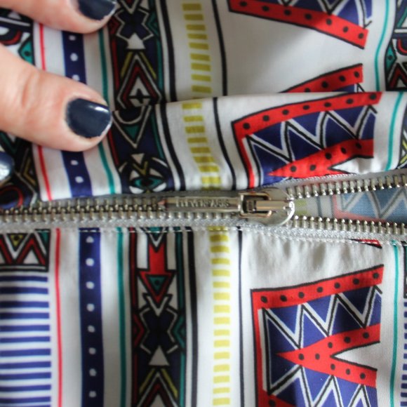 Eleven Paris Women Medium Long Sleeve Full zip Jacket with Geometric Pattern - Picture 4 of 5